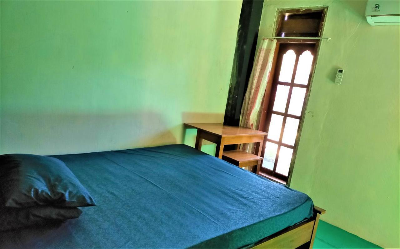Cheap Inn Banyuwangi 바뉴왕기 외부 사진