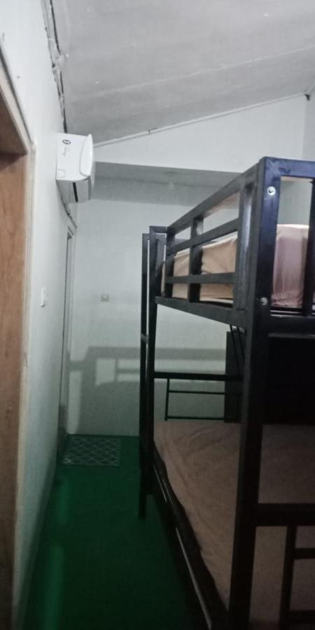 Cheap Inn Banyuwangi 바뉴왕기 외부 사진